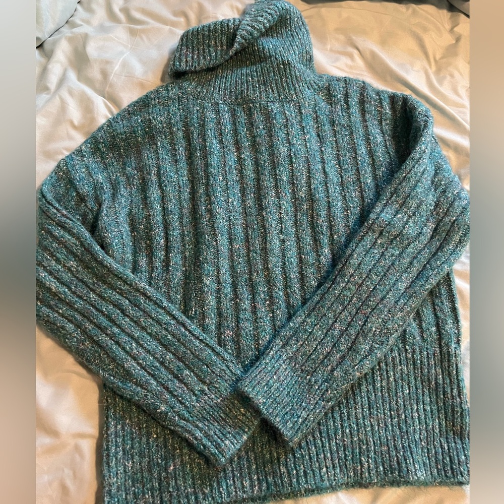 Women’s William Rast sweater